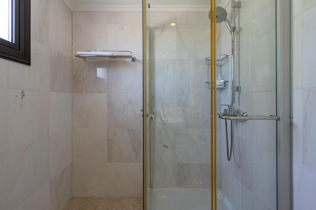 Lime 3-Bedroom Villa In Protaras Exterior photo