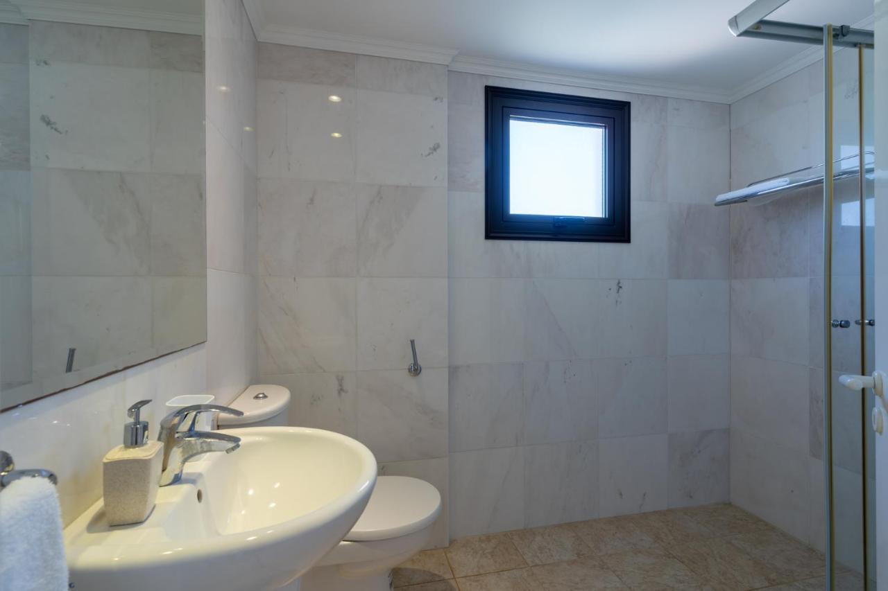 Lime 3-Bedroom Villa In Protaras Exterior photo